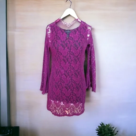 Elan Boho Bell Sleeve Scoop Back Lace Tunic Top Large - Picture 4 of 11